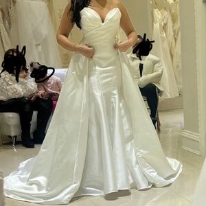 Castle Couture Wedding Dress w/overskirt